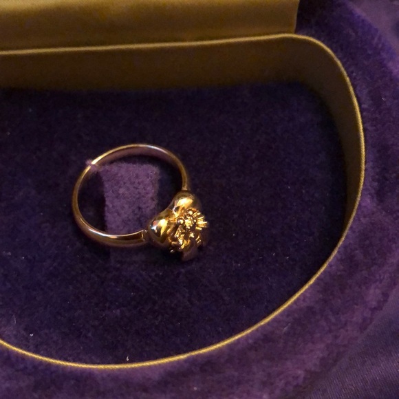 Gucci 18ct gold ring